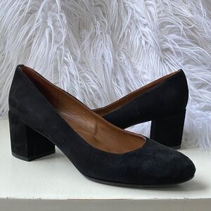 Margaux Black Suede Women's Pump Classic Heels size 8.5 M